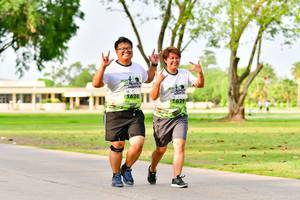 BIB: 1628
                            <button type="button" onclick="openModal(3721987)" class="btn btn-primary btn-sm float-right btn-popup" data-toggle="modal" data-target=".modal-high-quality">
                        <i class="fas fa-shopping-cart"></i> Add to Cart
                    </button>
                                            <button type="button" onclick="isThisMe(3721987, true)" class="btn btn-success btn-sm float-right btn-popup btn-isme hidden" data-toggle="tooltip" data-placement="bottom" title="นี่คือรูปของคุณใช่ไหม คลิกที่นี่เพื่อเอาเข้าอัลบั้ม">
                        <i class="fas fa-plus"></i> Add to album
                    </button>
                    <button type="button" onclick="isThisMe(3721987, false)" class="btn btn-warning btn-sm float-right btn-popup btn-isnotme hidden">
                        <i class="fas fa-ban"></i> Remove from album
                    </button>