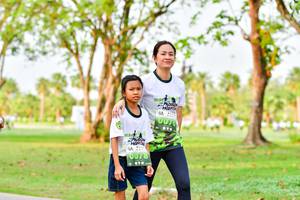 BIB: 
                            <button type="button" onclick="openModal(3719927)" class="btn btn-primary btn-sm float-right btn-popup" data-toggle="modal" data-target=".modal-high-quality">
                        <i class="fas fa-shopping-cart"></i> Add to Cart
                    </button>
                                            <button type="button" onclick="isThisMe(3719927, true)" class="btn btn-success btn-sm float-right btn-popup btn-isme hidden" data-toggle="tooltip" data-placement="bottom" title="นี่คือรูปของคุณใช่ไหม คลิกที่นี่เพื่อเอาเข้าอัลบั้ม">
                        <i class="fas fa-plus"></i> Add to album
                    </button>
                    <button type="button" onclick="isThisMe(3719927, false)" class="btn btn-warning btn-sm float-right btn-popup btn-isnotme hidden">
                        <i class="fas fa-ban"></i> Remove from album
                    </button>