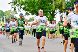 BIB: 1802
                            <button type="button" onclick="openModal(3718577)" class="btn btn-primary btn-sm float-right btn-popup" data-toggle="modal" data-target=".modal-high-quality">
                        <i class="fas fa-shopping-cart"></i> Add to Cart
                    </button>
                                            <button type="button" onclick="isThisMe(3718577, true)" class="btn btn-success btn-sm float-right btn-popup btn-isme hidden" data-toggle="tooltip" data-placement="bottom" title="นี่คือรูปของคุณใช่ไหม คลิกที่นี่เพื่อเอาเข้าอัลบั้ม">
                        <i class="fas fa-plus"></i> Add to album
                    </button>
                    <button type="button" onclick="isThisMe(3718577, false)" class="btn btn-warning btn-sm float-right btn-popup btn-isnotme hidden">
                        <i class="fas fa-ban"></i> Remove from album
                    </button>