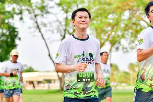 BIB: 
                            <button type="button" onclick="openModal(3719532)" class="btn btn-primary btn-sm float-right btn-popup" data-toggle="modal" data-target=".modal-high-quality">
                        <i class="fas fa-shopping-cart"></i> Add to Cart
                    </button>
                                            <button type="button" onclick="isThisMe(3719532, true)" class="btn btn-success btn-sm float-right btn-popup btn-isme hidden" data-toggle="tooltip" data-placement="bottom" title="นี่คือรูปของคุณใช่ไหม คลิกที่นี่เพื่อเอาเข้าอัลบั้ม">
                        <i class="fas fa-plus"></i> Add to album
                    </button>
                    <button type="button" onclick="isThisMe(3719532, false)" class="btn btn-warning btn-sm float-right btn-popup btn-isnotme hidden">
                        <i class="fas fa-ban"></i> Remove from album
                    </button>