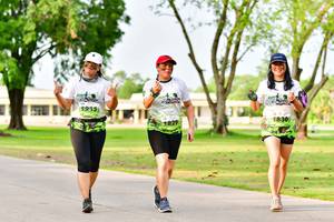 BIB: 1915, 1830, 1829
                            <button type="button" onclick="openModal(3722089)" class="btn btn-primary btn-sm float-right btn-popup" data-toggle="modal" data-target=".modal-high-quality">
                        <i class="fas fa-shopping-cart"></i> Add to Cart
                    </button>
                                            <button type="button" onclick="isThisMe(3722089, true)" class="btn btn-success btn-sm float-right btn-popup btn-isme hidden" data-toggle="tooltip" data-placement="bottom" title="นี่คือรูปของคุณใช่ไหม คลิกที่นี่เพื่อเอาเข้าอัลบั้ม">
                        <i class="fas fa-plus"></i> Add to album
                    </button>
                    <button type="button" onclick="isThisMe(3722089, false)" class="btn btn-warning btn-sm float-right btn-popup btn-isnotme hidden">
                        <i class="fas fa-ban"></i> Remove from album
                    </button>