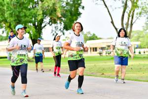 BIB: 1573
                            <button type="button" onclick="openModal(3721581)" class="btn btn-primary btn-sm float-right btn-popup" data-toggle="modal" data-target=".modal-high-quality">
                        <i class="fas fa-shopping-cart"></i> Add to Cart
                    </button>
                                            <button type="button" onclick="isThisMe(3721581, true)" class="btn btn-success btn-sm float-right btn-popup btn-isme hidden" data-toggle="tooltip" data-placement="bottom" title="นี่คือรูปของคุณใช่ไหม คลิกที่นี่เพื่อเอาเข้าอัลบั้ม">
                        <i class="fas fa-plus"></i> Add to album
                    </button>
                    <button type="button" onclick="isThisMe(3721581, false)" class="btn btn-warning btn-sm float-right btn-popup btn-isnotme hidden">
                        <i class="fas fa-ban"></i> Remove from album
                    </button>