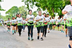 BIB: 2663
                            <button type="button" onclick="openModal(3720104)" class="btn btn-primary btn-sm float-right btn-popup" data-toggle="modal" data-target=".modal-high-quality">
                        <i class="fas fa-shopping-cart"></i> Add to Cart
                    </button>
                                            <button type="button" onclick="isThisMe(3720104, true)" class="btn btn-success btn-sm float-right btn-popup btn-isme hidden" data-toggle="tooltip" data-placement="bottom" title="นี่คือรูปของคุณใช่ไหม คลิกที่นี่เพื่อเอาเข้าอัลบั้ม">
                        <i class="fas fa-plus"></i> Add to album
                    </button>
                    <button type="button" onclick="isThisMe(3720104, false)" class="btn btn-warning btn-sm float-right btn-popup btn-isnotme hidden">
                        <i class="fas fa-ban"></i> Remove from album
                    </button>