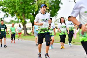 BIB: 
                            <button type="button" onclick="openModal(3720453)" class="btn btn-primary btn-sm float-right btn-popup" data-toggle="modal" data-target=".modal-high-quality">
                        <i class="fas fa-shopping-cart"></i> Add to Cart
                    </button>
                                            <button type="button" onclick="isThisMe(3720453, true)" class="btn btn-success btn-sm float-right btn-popup btn-isme hidden" data-toggle="tooltip" data-placement="bottom" title="นี่คือรูปของคุณใช่ไหม คลิกที่นี่เพื่อเอาเข้าอัลบั้ม">
                        <i class="fas fa-plus"></i> Add to album
                    </button>
                    <button type="button" onclick="isThisMe(3720453, false)" class="btn btn-warning btn-sm float-right btn-popup btn-isnotme hidden">
                        <i class="fas fa-ban"></i> Remove from album
                    </button>