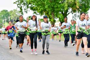 BIB: 
                            <button type="button" onclick="openModal(3719736)" class="btn btn-primary btn-sm float-right btn-popup" data-toggle="modal" data-target=".modal-high-quality">
                        <i class="fas fa-shopping-cart"></i> Add to Cart
                    </button>
                                            <button type="button" onclick="isThisMe(3719736, true)" class="btn btn-success btn-sm float-right btn-popup btn-isme hidden" data-toggle="tooltip" data-placement="bottom" title="นี่คือรูปของคุณใช่ไหม คลิกที่นี่เพื่อเอาเข้าอัลบั้ม">
                        <i class="fas fa-plus"></i> Add to album
                    </button>
                    <button type="button" onclick="isThisMe(3719736, false)" class="btn btn-warning btn-sm float-right btn-popup btn-isnotme hidden">
                        <i class="fas fa-ban"></i> Remove from album
                    </button>