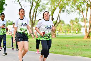 BIB: 
                            <button type="button" onclick="openModal(3719743)" class="btn btn-primary btn-sm float-right btn-popup" data-toggle="modal" data-target=".modal-high-quality">
                        <i class="fas fa-shopping-cart"></i> Add to Cart
                    </button>
                                            <button type="button" onclick="isThisMe(3719743, true)" class="btn btn-success btn-sm float-right btn-popup btn-isme hidden" data-toggle="tooltip" data-placement="bottom" title="นี่คือรูปของคุณใช่ไหม คลิกที่นี่เพื่อเอาเข้าอัลบั้ม">
                        <i class="fas fa-plus"></i> Add to album
                    </button>
                    <button type="button" onclick="isThisMe(3719743, false)" class="btn btn-warning btn-sm float-right btn-popup btn-isnotme hidden">
                        <i class="fas fa-ban"></i> Remove from album
                    </button>