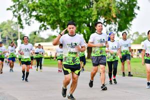 BIB: 2310
                            <button type="button" onclick="openModal(3719392)" class="btn btn-primary btn-sm float-right btn-popup" data-toggle="modal" data-target=".modal-high-quality">
                        <i class="fas fa-shopping-cart"></i> Add to Cart
                    </button>
                                            <button type="button" onclick="isThisMe(3719392, true)" class="btn btn-success btn-sm float-right btn-popup btn-isme hidden" data-toggle="tooltip" data-placement="bottom" title="นี่คือรูปของคุณใช่ไหม คลิกที่นี่เพื่อเอาเข้าอัลบั้ม">
                        <i class="fas fa-plus"></i> Add to album
                    </button>
                    <button type="button" onclick="isThisMe(3719392, false)" class="btn btn-warning btn-sm float-right btn-popup btn-isnotme hidden">
                        <i class="fas fa-ban"></i> Remove from album
                    </button>