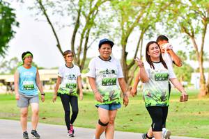 BIB: 
                            <button type="button" onclick="openModal(3720458)" class="btn btn-primary btn-sm float-right btn-popup" data-toggle="modal" data-target=".modal-high-quality">
                        <i class="fas fa-shopping-cart"></i> Add to Cart
                    </button>
                                            <button type="button" onclick="isThisMe(3720458, true)" class="btn btn-success btn-sm float-right btn-popup btn-isme hidden" data-toggle="tooltip" data-placement="bottom" title="นี่คือรูปของคุณใช่ไหม คลิกที่นี่เพื่อเอาเข้าอัลบั้ม">
                        <i class="fas fa-plus"></i> Add to album
                    </button>
                    <button type="button" onclick="isThisMe(3720458, false)" class="btn btn-warning btn-sm float-right btn-popup btn-isnotme hidden">
                        <i class="fas fa-ban"></i> Remove from album
                    </button>