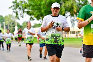 BIB: 
                            <button type="button" onclick="openModal(3720231)" class="btn btn-primary btn-sm float-right btn-popup" data-toggle="modal" data-target=".modal-high-quality">
                        <i class="fas fa-shopping-cart"></i> Add to Cart
                    </button>
                                            <button type="button" onclick="isThisMe(3720231, true)" class="btn btn-success btn-sm float-right btn-popup btn-isme hidden" data-toggle="tooltip" data-placement="bottom" title="นี่คือรูปของคุณใช่ไหม คลิกที่นี่เพื่อเอาเข้าอัลบั้ม">
                        <i class="fas fa-plus"></i> Add to album
                    </button>
                    <button type="button" onclick="isThisMe(3720231, false)" class="btn btn-warning btn-sm float-right btn-popup btn-isnotme hidden">
                        <i class="fas fa-ban"></i> Remove from album
                    </button>