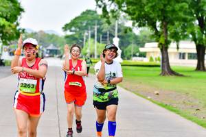 BIB: 2263
                            <button type="button" onclick="openModal(3722575)" class="btn btn-primary btn-sm float-right btn-popup" data-toggle="modal" data-target=".modal-high-quality">
                        <i class="fas fa-shopping-cart"></i> Add to Cart
                    </button>
                                            <button type="button" onclick="isThisMe(3722575, true)" class="btn btn-success btn-sm float-right btn-popup btn-isme hidden" data-toggle="tooltip" data-placement="bottom" title="นี่คือรูปของคุณใช่ไหม คลิกที่นี่เพื่อเอาเข้าอัลบั้ม">
                        <i class="fas fa-plus"></i> Add to album
                    </button>
                    <button type="button" onclick="isThisMe(3722575, false)" class="btn btn-warning btn-sm float-right btn-popup btn-isnotme hidden">
                        <i class="fas fa-ban"></i> Remove from album
                    </button>