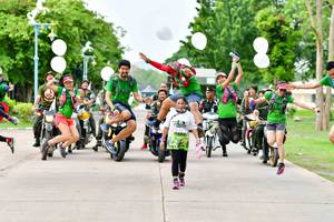 BIB: 
                            <button type="button" onclick="openModal(3722640)" class="btn btn-primary btn-sm float-right btn-popup" data-toggle="modal" data-target=".modal-high-quality">
                        <i class="fas fa-shopping-cart"></i> Add to Cart
                    </button>
                                            <button type="button" onclick="isThisMe(3722640, true)" class="btn btn-success btn-sm float-right btn-popup btn-isme hidden" data-toggle="tooltip" data-placement="bottom" title="นี่คือรูปของคุณใช่ไหม คลิกที่นี่เพื่อเอาเข้าอัลบั้ม">
                        <i class="fas fa-plus"></i> Add to album
                    </button>
                    <button type="button" onclick="isThisMe(3722640, false)" class="btn btn-warning btn-sm float-right btn-popup btn-isnotme hidden">
                        <i class="fas fa-ban"></i> Remove from album
                    </button>