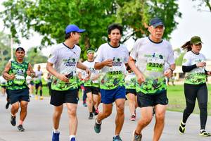 BIB: 2326, 1789, 2603
                            <button type="button" onclick="openModal(3719415)" class="btn btn-primary btn-sm float-right btn-popup" data-toggle="modal" data-target=".modal-high-quality">
                        <i class="fas fa-shopping-cart"></i> Add to Cart
                    </button>
                                            <button type="button" onclick="isThisMe(3719415, true)" class="btn btn-success btn-sm float-right btn-popup btn-isme hidden" data-toggle="tooltip" data-placement="bottom" title="นี่คือรูปของคุณใช่ไหม คลิกที่นี่เพื่อเอาเข้าอัลบั้ม">
                        <i class="fas fa-plus"></i> Add to album
                    </button>
                    <button type="button" onclick="isThisMe(3719415, false)" class="btn btn-warning btn-sm float-right btn-popup btn-isnotme hidden">
                        <i class="fas fa-ban"></i> Remove from album
                    </button>