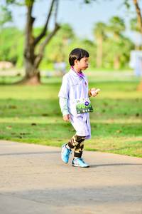 BIB: 
                            <button type="button" onclick="openModal(3718211)" class="btn btn-primary btn-sm float-right btn-popup" data-toggle="modal" data-target=".modal-high-quality">
                        <i class="fas fa-shopping-cart"></i> Add to Cart
                    </button>
                                            <button type="button" onclick="isThisMe(3718211, true)" class="btn btn-success btn-sm float-right btn-popup btn-isme hidden" data-toggle="tooltip" data-placement="bottom" title="นี่คือรูปของคุณใช่ไหม คลิกที่นี่เพื่อเอาเข้าอัลบั้ม">
                        <i class="fas fa-plus"></i> Add to album
                    </button>
                    <button type="button" onclick="isThisMe(3718211, false)" class="btn btn-warning btn-sm float-right btn-popup btn-isnotme hidden">
                        <i class="fas fa-ban"></i> Remove from album
                    </button>