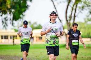 BIB: 079
                            <button type="button" onclick="openModal(3718034)" class="btn btn-primary btn-sm float-right btn-popup" data-toggle="modal" data-target=".modal-high-quality">
                        <i class="fas fa-shopping-cart"></i> Add to Cart
                    </button>
                                            <button type="button" onclick="isThisMe(3718034, true)" class="btn btn-success btn-sm float-right btn-popup btn-isme hidden" data-toggle="tooltip" data-placement="bottom" title="นี่คือรูปของคุณใช่ไหม คลิกที่นี่เพื่อเอาเข้าอัลบั้ม">
                        <i class="fas fa-plus"></i> Add to album
                    </button>
                    <button type="button" onclick="isThisMe(3718034, false)" class="btn btn-warning btn-sm float-right btn-popup btn-isnotme hidden">
                        <i class="fas fa-ban"></i> Remove from album
                    </button>