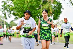 BIB: 2604
                            <button type="button" onclick="openModal(3719759)" class="btn btn-primary btn-sm float-right btn-popup" data-toggle="modal" data-target=".modal-high-quality">
                        <i class="fas fa-shopping-cart"></i> Add to Cart
                    </button>
                                            <button type="button" onclick="isThisMe(3719759, true)" class="btn btn-success btn-sm float-right btn-popup btn-isme hidden" data-toggle="tooltip" data-placement="bottom" title="นี่คือรูปของคุณใช่ไหม คลิกที่นี่เพื่อเอาเข้าอัลบั้ม">
                        <i class="fas fa-plus"></i> Add to album
                    </button>
                    <button type="button" onclick="isThisMe(3719759, false)" class="btn btn-warning btn-sm float-right btn-popup btn-isnotme hidden">
                        <i class="fas fa-ban"></i> Remove from album
                    </button>