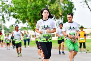 BIB: 
                            <button type="button" onclick="openModal(3720624)" class="btn btn-primary btn-sm float-right btn-popup" data-toggle="modal" data-target=".modal-high-quality">
                        <i class="fas fa-shopping-cart"></i> Add to Cart
                    </button>
                                            <button type="button" onclick="isThisMe(3720624, true)" class="btn btn-success btn-sm float-right btn-popup btn-isme hidden" data-toggle="tooltip" data-placement="bottom" title="นี่คือรูปของคุณใช่ไหม คลิกที่นี่เพื่อเอาเข้าอัลบั้ม">
                        <i class="fas fa-plus"></i> Add to album
                    </button>
                    <button type="button" onclick="isThisMe(3720624, false)" class="btn btn-warning btn-sm float-right btn-popup btn-isnotme hidden">
                        <i class="fas fa-ban"></i> Remove from album
                    </button>