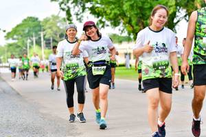 BIB: 
                            <button type="button" onclick="openModal(3720939)" class="btn btn-primary btn-sm float-right btn-popup" data-toggle="modal" data-target=".modal-high-quality">
                        <i class="fas fa-shopping-cart"></i> Add to Cart
                    </button>
                                            <button type="button" onclick="isThisMe(3720939, true)" class="btn btn-success btn-sm float-right btn-popup btn-isme hidden" data-toggle="tooltip" data-placement="bottom" title="นี่คือรูปของคุณใช่ไหม คลิกที่นี่เพื่อเอาเข้าอัลบั้ม">
                        <i class="fas fa-plus"></i> Add to album
                    </button>
                    <button type="button" onclick="isThisMe(3720939, false)" class="btn btn-warning btn-sm float-right btn-popup btn-isnotme hidden">
                        <i class="fas fa-ban"></i> Remove from album
                    </button>