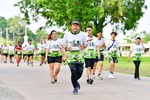 BIB: 
                            <button type="button" onclick="openModal(3721078)" class="btn btn-primary btn-sm float-right btn-popup" data-toggle="modal" data-target=".modal-high-quality">
                        <i class="fas fa-shopping-cart"></i> Add to Cart
                    </button>
                                            <button type="button" onclick="isThisMe(3721078, true)" class="btn btn-success btn-sm float-right btn-popup btn-isme hidden" data-toggle="tooltip" data-placement="bottom" title="นี่คือรูปของคุณใช่ไหม คลิกที่นี่เพื่อเอาเข้าอัลบั้ม">
                        <i class="fas fa-plus"></i> Add to album
                    </button>
                    <button type="button" onclick="isThisMe(3721078, false)" class="btn btn-warning btn-sm float-right btn-popup btn-isnotme hidden">
                        <i class="fas fa-ban"></i> Remove from album
                    </button>