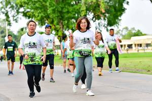 BIB: 
                            <button type="button" onclick="openModal(3720445)" class="btn btn-primary btn-sm float-right btn-popup" data-toggle="modal" data-target=".modal-high-quality">
                        <i class="fas fa-shopping-cart"></i> Add to Cart
                    </button>
                                            <button type="button" onclick="isThisMe(3720445, true)" class="btn btn-success btn-sm float-right btn-popup btn-isme hidden" data-toggle="tooltip" data-placement="bottom" title="นี่คือรูปของคุณใช่ไหม คลิกที่นี่เพื่อเอาเข้าอัลบั้ม">
                        <i class="fas fa-plus"></i> Add to album
                    </button>
                    <button type="button" onclick="isThisMe(3720445, false)" class="btn btn-warning btn-sm float-right btn-popup btn-isnotme hidden">
                        <i class="fas fa-ban"></i> Remove from album
                    </button>