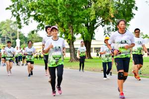 BIB: 
                            <button type="button" onclick="openModal(3720015)" class="btn btn-primary btn-sm float-right btn-popup" data-toggle="modal" data-target=".modal-high-quality">
                        <i class="fas fa-shopping-cart"></i> Add to Cart
                    </button>
                                            <button type="button" onclick="isThisMe(3720015, true)" class="btn btn-success btn-sm float-right btn-popup btn-isme hidden" data-toggle="tooltip" data-placement="bottom" title="นี่คือรูปของคุณใช่ไหม คลิกที่นี่เพื่อเอาเข้าอัลบั้ม">
                        <i class="fas fa-plus"></i> Add to album
                    </button>
                    <button type="button" onclick="isThisMe(3720015, false)" class="btn btn-warning btn-sm float-right btn-popup btn-isnotme hidden">
                        <i class="fas fa-ban"></i> Remove from album
                    </button>