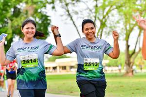 BIB: 2513
                            <button type="button" onclick="openModal(3720531)" class="btn btn-primary btn-sm float-right btn-popup" data-toggle="modal" data-target=".modal-high-quality">
                        <i class="fas fa-shopping-cart"></i> Add to Cart
                    </button>
                                            <button type="button" onclick="isThisMe(3720531, true)" class="btn btn-success btn-sm float-right btn-popup btn-isme hidden" data-toggle="tooltip" data-placement="bottom" title="นี่คือรูปของคุณใช่ไหม คลิกที่นี่เพื่อเอาเข้าอัลบั้ม">
                        <i class="fas fa-plus"></i> Add to album
                    </button>
                    <button type="button" onclick="isThisMe(3720531, false)" class="btn btn-warning btn-sm float-right btn-popup btn-isnotme hidden">
                        <i class="fas fa-ban"></i> Remove from album
                    </button>