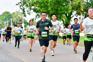 BIB: 
                            <button type="button" onclick="openModal(3719493)" class="btn btn-primary btn-sm float-right btn-popup" data-toggle="modal" data-target=".modal-high-quality">
                        <i class="fas fa-shopping-cart"></i> Add to Cart
                    </button>
                                            <button type="button" onclick="isThisMe(3719493, true)" class="btn btn-success btn-sm float-right btn-popup btn-isme hidden" data-toggle="tooltip" data-placement="bottom" title="นี่คือรูปของคุณใช่ไหม คลิกที่นี่เพื่อเอาเข้าอัลบั้ม">
                        <i class="fas fa-plus"></i> Add to album
                    </button>
                    <button type="button" onclick="isThisMe(3719493, false)" class="btn btn-warning btn-sm float-right btn-popup btn-isnotme hidden">
                        <i class="fas fa-ban"></i> Remove from album
                    </button>