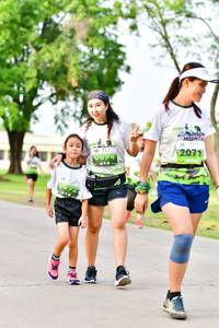 BIB: 
                            <button type="button" onclick="openModal(3721567)" class="btn btn-primary btn-sm float-right btn-popup" data-toggle="modal" data-target=".modal-high-quality">
                        <i class="fas fa-shopping-cart"></i> Add to Cart
                    </button>
                                            <button type="button" onclick="isThisMe(3721567, true)" class="btn btn-success btn-sm float-right btn-popup btn-isme hidden" data-toggle="tooltip" data-placement="bottom" title="นี่คือรูปของคุณใช่ไหม คลิกที่นี่เพื่อเอาเข้าอัลบั้ม">
                        <i class="fas fa-plus"></i> Add to album
                    </button>
                    <button type="button" onclick="isThisMe(3721567, false)" class="btn btn-warning btn-sm float-right btn-popup btn-isnotme hidden">
                        <i class="fas fa-ban"></i> Remove from album
                    </button>