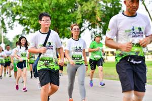 BIB: 
                            <button type="button" onclick="openModal(3720601)" class="btn btn-primary btn-sm float-right btn-popup" data-toggle="modal" data-target=".modal-high-quality">
                        <i class="fas fa-shopping-cart"></i> Add to Cart
                    </button>
                                            <button type="button" onclick="isThisMe(3720601, true)" class="btn btn-success btn-sm float-right btn-popup btn-isme hidden" data-toggle="tooltip" data-placement="bottom" title="นี่คือรูปของคุณใช่ไหม คลิกที่นี่เพื่อเอาเข้าอัลบั้ม">
                        <i class="fas fa-plus"></i> Add to album
                    </button>
                    <button type="button" onclick="isThisMe(3720601, false)" class="btn btn-warning btn-sm float-right btn-popup btn-isnotme hidden">
                        <i class="fas fa-ban"></i> Remove from album
                    </button>