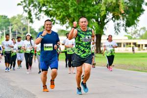 BIB: 2490
                            <button type="button" onclick="openModal(3719727)" class="btn btn-primary btn-sm float-right btn-popup" data-toggle="modal" data-target=".modal-high-quality">
                        <i class="fas fa-shopping-cart"></i> Add to Cart
                    </button>
                                            <button type="button" onclick="isThisMe(3719727, true)" class="btn btn-success btn-sm float-right btn-popup btn-isme hidden" data-toggle="tooltip" data-placement="bottom" title="นี่คือรูปของคุณใช่ไหม คลิกที่นี่เพื่อเอาเข้าอัลบั้ม">
                        <i class="fas fa-plus"></i> Add to album
                    </button>
                    <button type="button" onclick="isThisMe(3719727, false)" class="btn btn-warning btn-sm float-right btn-popup btn-isnotme hidden">
                        <i class="fas fa-ban"></i> Remove from album
                    </button>