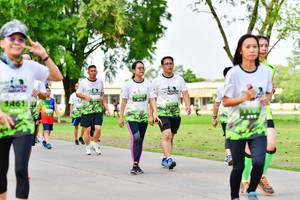 BIB: 
                            <button type="button" onclick="openModal(3719634)" class="btn btn-primary btn-sm float-right btn-popup" data-toggle="modal" data-target=".modal-high-quality">
                        <i class="fas fa-shopping-cart"></i> Add to Cart
                    </button>
                                            <button type="button" onclick="isThisMe(3719634, true)" class="btn btn-success btn-sm float-right btn-popup btn-isme hidden" data-toggle="tooltip" data-placement="bottom" title="นี่คือรูปของคุณใช่ไหม คลิกที่นี่เพื่อเอาเข้าอัลบั้ม">
                        <i class="fas fa-plus"></i> Add to album
                    </button>
                    <button type="button" onclick="isThisMe(3719634, false)" class="btn btn-warning btn-sm float-right btn-popup btn-isnotme hidden">
                        <i class="fas fa-ban"></i> Remove from album
                    </button>