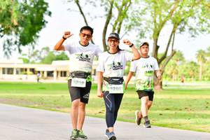 BIB: 
                            <button type="button" onclick="openModal(3721885)" class="btn btn-primary btn-sm float-right btn-popup" data-toggle="modal" data-target=".modal-high-quality">
                        <i class="fas fa-shopping-cart"></i> Add to Cart
                    </button>
                                            <button type="button" onclick="isThisMe(3721885, true)" class="btn btn-success btn-sm float-right btn-popup btn-isme hidden" data-toggle="tooltip" data-placement="bottom" title="นี่คือรูปของคุณใช่ไหม คลิกที่นี่เพื่อเอาเข้าอัลบั้ม">
                        <i class="fas fa-plus"></i> Add to album
                    </button>
                    <button type="button" onclick="isThisMe(3721885, false)" class="btn btn-warning btn-sm float-right btn-popup btn-isnotme hidden">
                        <i class="fas fa-ban"></i> Remove from album
                    </button>