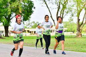 BIB: 
                            <button type="button" onclick="openModal(3720076)" class="btn btn-primary btn-sm float-right btn-popup" data-toggle="modal" data-target=".modal-high-quality">
                        <i class="fas fa-shopping-cart"></i> Add to Cart
                    </button>
                                            <button type="button" onclick="isThisMe(3720076, true)" class="btn btn-success btn-sm float-right btn-popup btn-isme hidden" data-toggle="tooltip" data-placement="bottom" title="นี่คือรูปของคุณใช่ไหม คลิกที่นี่เพื่อเอาเข้าอัลบั้ม">
                        <i class="fas fa-plus"></i> Add to album
                    </button>
                    <button type="button" onclick="isThisMe(3720076, false)" class="btn btn-warning btn-sm float-right btn-popup btn-isnotme hidden">
                        <i class="fas fa-ban"></i> Remove from album
                    </button>