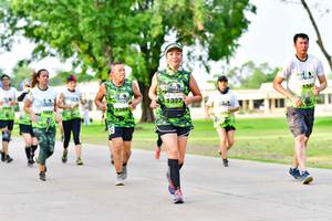 BIB: 
                            <button type="button" onclick="openModal(3721777)" class="btn btn-primary btn-sm float-right btn-popup" data-toggle="modal" data-target=".modal-high-quality">
                        <i class="fas fa-shopping-cart"></i> Add to Cart
                    </button>
                                            <button type="button" onclick="isThisMe(3721777, true)" class="btn btn-success btn-sm float-right btn-popup btn-isme hidden" data-toggle="tooltip" data-placement="bottom" title="นี่คือรูปของคุณใช่ไหม คลิกที่นี่เพื่อเอาเข้าอัลบั้ม">
                        <i class="fas fa-plus"></i> Add to album
                    </button>
                    <button type="button" onclick="isThisMe(3721777, false)" class="btn btn-warning btn-sm float-right btn-popup btn-isnotme hidden">
                        <i class="fas fa-ban"></i> Remove from album
                    </button>