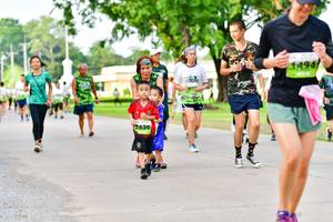 BIB: 1494
                            <button type="button" onclick="openModal(3721317)" class="btn btn-primary btn-sm float-right btn-popup" data-toggle="modal" data-target=".modal-high-quality">
                        <i class="fas fa-shopping-cart"></i> Add to Cart
                    </button>
                                            <button type="button" onclick="isThisMe(3721317, true)" class="btn btn-success btn-sm float-right btn-popup btn-isme hidden" data-toggle="tooltip" data-placement="bottom" title="นี่คือรูปของคุณใช่ไหม คลิกที่นี่เพื่อเอาเข้าอัลบั้ม">
                        <i class="fas fa-plus"></i> Add to album
                    </button>
                    <button type="button" onclick="isThisMe(3721317, false)" class="btn btn-warning btn-sm float-right btn-popup btn-isnotme hidden">
                        <i class="fas fa-ban"></i> Remove from album
                    </button>