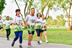 BIB: 
                            <button type="button" onclick="openModal(3718926)" class="btn btn-primary btn-sm float-right btn-popup" data-toggle="modal" data-target=".modal-high-quality">
                        <i class="fas fa-shopping-cart"></i> Add to Cart
                    </button>
                                            <button type="button" onclick="isThisMe(3718926, true)" class="btn btn-success btn-sm float-right btn-popup btn-isme hidden" data-toggle="tooltip" data-placement="bottom" title="นี่คือรูปของคุณใช่ไหม คลิกที่นี่เพื่อเอาเข้าอัลบั้ม">
                        <i class="fas fa-plus"></i> Add to album
                    </button>
                    <button type="button" onclick="isThisMe(3718926, false)" class="btn btn-warning btn-sm float-right btn-popup btn-isnotme hidden">
                        <i class="fas fa-ban"></i> Remove from album
                    </button>