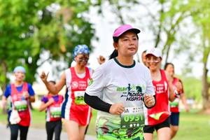 BIB: 
                            <button type="button" onclick="openModal(3720561)" class="btn btn-primary btn-sm float-right btn-popup" data-toggle="modal" data-target=".modal-high-quality">
                        <i class="fas fa-shopping-cart"></i> Add to Cart
                    </button>
                                            <button type="button" onclick="isThisMe(3720561, true)" class="btn btn-success btn-sm float-right btn-popup btn-isme hidden" data-toggle="tooltip" data-placement="bottom" title="นี่คือรูปของคุณใช่ไหม คลิกที่นี่เพื่อเอาเข้าอัลบั้ม">
                        <i class="fas fa-plus"></i> Add to album
                    </button>
                    <button type="button" onclick="isThisMe(3720561, false)" class="btn btn-warning btn-sm float-right btn-popup btn-isnotme hidden">
                        <i class="fas fa-ban"></i> Remove from album
                    </button>