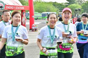 BIB: 
                            <button type="button" onclick="openModal(3722742)" class="btn btn-primary btn-sm float-right btn-popup" data-toggle="modal" data-target=".modal-high-quality">
                        <i class="fas fa-shopping-cart"></i> Add to Cart
                    </button>
                                            <button type="button" onclick="isThisMe(3722742, true)" class="btn btn-success btn-sm float-right btn-popup btn-isme hidden" data-toggle="tooltip" data-placement="bottom" title="นี่คือรูปของคุณใช่ไหม คลิกที่นี่เพื่อเอาเข้าอัลบั้ม">
                        <i class="fas fa-plus"></i> Add to album
                    </button>
                    <button type="button" onclick="isThisMe(3722742, false)" class="btn btn-warning btn-sm float-right btn-popup btn-isnotme hidden">
                        <i class="fas fa-ban"></i> Remove from album
                    </button>