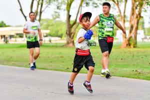 BIB: 2681
                            <button type="button" onclick="openModal(3718815)" class="btn btn-primary btn-sm float-right btn-popup" data-toggle="modal" data-target=".modal-high-quality">
                        <i class="fas fa-shopping-cart"></i> Add to Cart
                    </button>
                                            <button type="button" onclick="isThisMe(3718815, true)" class="btn btn-success btn-sm float-right btn-popup btn-isme hidden" data-toggle="tooltip" data-placement="bottom" title="นี่คือรูปของคุณใช่ไหม คลิกที่นี่เพื่อเอาเข้าอัลบั้ม">
                        <i class="fas fa-plus"></i> Add to album
                    </button>
                    <button type="button" onclick="isThisMe(3718815, false)" class="btn btn-warning btn-sm float-right btn-popup btn-isnotme hidden">
                        <i class="fas fa-ban"></i> Remove from album
                    </button>