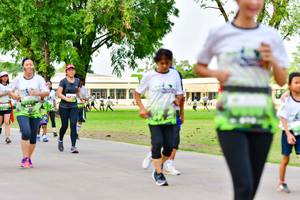 BIB: 
                            <button type="button" onclick="openModal(3719918)" class="btn btn-primary btn-sm float-right btn-popup" data-toggle="modal" data-target=".modal-high-quality">
                        <i class="fas fa-shopping-cart"></i> Add to Cart
                    </button>
                                            <button type="button" onclick="isThisMe(3719918, true)" class="btn btn-success btn-sm float-right btn-popup btn-isme hidden" data-toggle="tooltip" data-placement="bottom" title="นี่คือรูปของคุณใช่ไหม คลิกที่นี่เพื่อเอาเข้าอัลบั้ม">
                        <i class="fas fa-plus"></i> Add to album
                    </button>
                    <button type="button" onclick="isThisMe(3719918, false)" class="btn btn-warning btn-sm float-right btn-popup btn-isnotme hidden">
                        <i class="fas fa-ban"></i> Remove from album
                    </button>