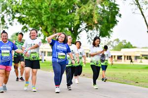 BIB: 2556, 2580
                            <button type="button" onclick="openModal(3720917)" class="btn btn-primary btn-sm float-right btn-popup" data-toggle="modal" data-target=".modal-high-quality">
                        <i class="fas fa-shopping-cart"></i> Add to Cart
                    </button>
                                            <button type="button" onclick="isThisMe(3720917, true)" class="btn btn-success btn-sm float-right btn-popup btn-isme hidden" data-toggle="tooltip" data-placement="bottom" title="นี่คือรูปของคุณใช่ไหม คลิกที่นี่เพื่อเอาเข้าอัลบั้ม">
                        <i class="fas fa-plus"></i> Add to album
                    </button>
                    <button type="button" onclick="isThisMe(3720917, false)" class="btn btn-warning btn-sm float-right btn-popup btn-isnotme hidden">
                        <i class="fas fa-ban"></i> Remove from album
                    </button>