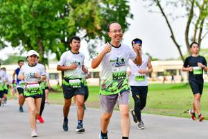 BIB: 
                            <button type="button" onclick="openModal(3718570)" class="btn btn-primary btn-sm float-right btn-popup" data-toggle="modal" data-target=".modal-high-quality">
                        <i class="fas fa-shopping-cart"></i> Add to Cart
                    </button>
                                            <button type="button" onclick="isThisMe(3718570, true)" class="btn btn-success btn-sm float-right btn-popup btn-isme hidden" data-toggle="tooltip" data-placement="bottom" title="นี่คือรูปของคุณใช่ไหม คลิกที่นี่เพื่อเอาเข้าอัลบั้ม">
                        <i class="fas fa-plus"></i> Add to album
                    </button>
                    <button type="button" onclick="isThisMe(3718570, false)" class="btn btn-warning btn-sm float-right btn-popup btn-isnotme hidden">
                        <i class="fas fa-ban"></i> Remove from album
                    </button>