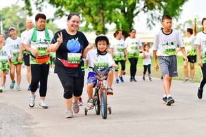 BIB: 2397
                            <button type="button" onclick="openModal(3721173)" class="btn btn-primary btn-sm float-right btn-popup" data-toggle="modal" data-target=".modal-high-quality">
                        <i class="fas fa-shopping-cart"></i> Add to Cart
                    </button>
                                            <button type="button" onclick="isThisMe(3721173, true)" class="btn btn-success btn-sm float-right btn-popup btn-isme hidden" data-toggle="tooltip" data-placement="bottom" title="นี่คือรูปของคุณใช่ไหม คลิกที่นี่เพื่อเอาเข้าอัลบั้ม">
                        <i class="fas fa-plus"></i> Add to album
                    </button>
                    <button type="button" onclick="isThisMe(3721173, false)" class="btn btn-warning btn-sm float-right btn-popup btn-isnotme hidden">
                        <i class="fas fa-ban"></i> Remove from album
                    </button>