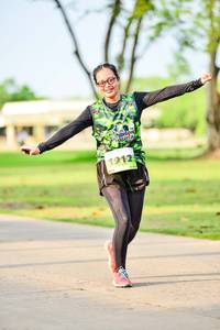 BIB: 1912
                            <button type="button" onclick="openModal(3718236)" class="btn btn-primary btn-sm float-right btn-popup" data-toggle="modal" data-target=".modal-high-quality">
                        <i class="fas fa-shopping-cart"></i> Add to Cart
                    </button>
                                            <button type="button" onclick="isThisMe(3718236, true)" class="btn btn-success btn-sm float-right btn-popup btn-isme hidden" data-toggle="tooltip" data-placement="bottom" title="นี่คือรูปของคุณใช่ไหม คลิกที่นี่เพื่อเอาเข้าอัลบั้ม">
                        <i class="fas fa-plus"></i> Add to album
                    </button>
                    <button type="button" onclick="isThisMe(3718236, false)" class="btn btn-warning btn-sm float-right btn-popup btn-isnotme hidden">
                        <i class="fas fa-ban"></i> Remove from album
                    </button>