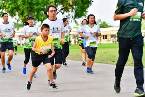 BIB: 
                            <button type="button" onclick="openModal(3720063)" class="btn btn-primary btn-sm float-right btn-popup" data-toggle="modal" data-target=".modal-high-quality">
                        <i class="fas fa-shopping-cart"></i> Add to Cart
                    </button>
                                            <button type="button" onclick="isThisMe(3720063, true)" class="btn btn-success btn-sm float-right btn-popup btn-isme hidden" data-toggle="tooltip" data-placement="bottom" title="นี่คือรูปของคุณใช่ไหม คลิกที่นี่เพื่อเอาเข้าอัลบั้ม">
                        <i class="fas fa-plus"></i> Add to album
                    </button>
                    <button type="button" onclick="isThisMe(3720063, false)" class="btn btn-warning btn-sm float-right btn-popup btn-isnotme hidden">
                        <i class="fas fa-ban"></i> Remove from album
                    </button>