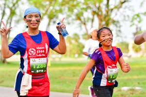 BIB: 1144
                            <button type="button" onclick="openModal(3720584)" class="btn btn-primary btn-sm float-right btn-popup" data-toggle="modal" data-target=".modal-high-quality">
                        <i class="fas fa-shopping-cart"></i> Add to Cart
                    </button>
                                            <button type="button" onclick="isThisMe(3720584, true)" class="btn btn-success btn-sm float-right btn-popup btn-isme hidden" data-toggle="tooltip" data-placement="bottom" title="นี่คือรูปของคุณใช่ไหม คลิกที่นี่เพื่อเอาเข้าอัลบั้ม">
                        <i class="fas fa-plus"></i> Add to album
                    </button>
                    <button type="button" onclick="isThisMe(3720584, false)" class="btn btn-warning btn-sm float-right btn-popup btn-isnotme hidden">
                        <i class="fas fa-ban"></i> Remove from album
                    </button>