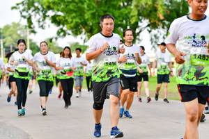 BIB: 1482
                            <button type="button" onclick="openModal(3720101)" class="btn btn-primary btn-sm float-right btn-popup" data-toggle="modal" data-target=".modal-high-quality">
                        <i class="fas fa-shopping-cart"></i> Add to Cart
                    </button>
                                            <button type="button" onclick="isThisMe(3720101, true)" class="btn btn-success btn-sm float-right btn-popup btn-isme hidden" data-toggle="tooltip" data-placement="bottom" title="นี่คือรูปของคุณใช่ไหม คลิกที่นี่เพื่อเอาเข้าอัลบั้ม">
                        <i class="fas fa-plus"></i> Add to album
                    </button>
                    <button type="button" onclick="isThisMe(3720101, false)" class="btn btn-warning btn-sm float-right btn-popup btn-isnotme hidden">
                        <i class="fas fa-ban"></i> Remove from album
                    </button>