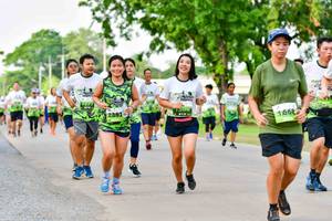 BIB: 23814, 16685
                            <button type="button" onclick="openModal(3719589)" class="btn btn-primary btn-sm float-right btn-popup" data-toggle="modal" data-target=".modal-high-quality">
                        <i class="fas fa-shopping-cart"></i> Add to Cart
                    </button>
                                            <button type="button" onclick="isThisMe(3719589, true)" class="btn btn-success btn-sm float-right btn-popup btn-isme hidden" data-toggle="tooltip" data-placement="bottom" title="นี่คือรูปของคุณใช่ไหม คลิกที่นี่เพื่อเอาเข้าอัลบั้ม">
                        <i class="fas fa-plus"></i> Add to album
                    </button>
                    <button type="button" onclick="isThisMe(3719589, false)" class="btn btn-warning btn-sm float-right btn-popup btn-isnotme hidden">
                        <i class="fas fa-ban"></i> Remove from album
                    </button>