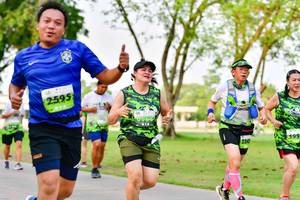 BIB: 2595, 234
                            <button type="button" onclick="openModal(3718287)" class="btn btn-primary btn-sm float-right btn-popup" data-toggle="modal" data-target=".modal-high-quality">
                        <i class="fas fa-shopping-cart"></i> Add to Cart
                    </button>
                                            <button type="button" onclick="isThisMe(3718287, true)" class="btn btn-success btn-sm float-right btn-popup btn-isme hidden" data-toggle="tooltip" data-placement="bottom" title="นี่คือรูปของคุณใช่ไหม คลิกที่นี่เพื่อเอาเข้าอัลบั้ม">
                        <i class="fas fa-plus"></i> Add to album
                    </button>
                    <button type="button" onclick="isThisMe(3718287, false)" class="btn btn-warning btn-sm float-right btn-popup btn-isnotme hidden">
                        <i class="fas fa-ban"></i> Remove from album
                    </button>