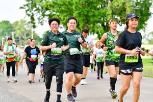 BIB: 1793
                            <button type="button" onclick="openModal(3721154)" class="btn btn-primary btn-sm float-right btn-popup" data-toggle="modal" data-target=".modal-high-quality">
                        <i class="fas fa-shopping-cart"></i> Add to Cart
                    </button>
                                            <button type="button" onclick="isThisMe(3721154, true)" class="btn btn-success btn-sm float-right btn-popup btn-isme hidden" data-toggle="tooltip" data-placement="bottom" title="นี่คือรูปของคุณใช่ไหม คลิกที่นี่เพื่อเอาเข้าอัลบั้ม">
                        <i class="fas fa-plus"></i> Add to album
                    </button>
                    <button type="button" onclick="isThisMe(3721154, false)" class="btn btn-warning btn-sm float-right btn-popup btn-isnotme hidden">
                        <i class="fas fa-ban"></i> Remove from album
                    </button>