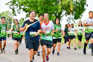 BIB: 191
                            <button type="button" onclick="openModal(3720243)" class="btn btn-primary btn-sm float-right btn-popup" data-toggle="modal" data-target=".modal-high-quality">
                        <i class="fas fa-shopping-cart"></i> Add to Cart
                    </button>
                                            <button type="button" onclick="isThisMe(3720243, true)" class="btn btn-success btn-sm float-right btn-popup btn-isme hidden" data-toggle="tooltip" data-placement="bottom" title="นี่คือรูปของคุณใช่ไหม คลิกที่นี่เพื่อเอาเข้าอัลบั้ม">
                        <i class="fas fa-plus"></i> Add to album
                    </button>
                    <button type="button" onclick="isThisMe(3720243, false)" class="btn btn-warning btn-sm float-right btn-popup btn-isnotme hidden">
                        <i class="fas fa-ban"></i> Remove from album
                    </button>